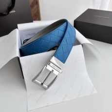 보테가 베네타 인트레치아토 레더 벨트 블루